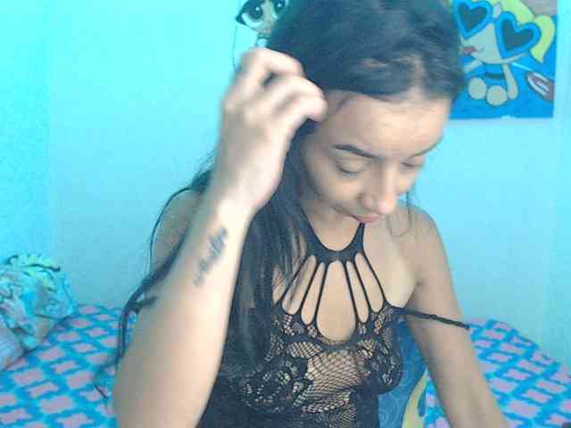 charlotehere webcam