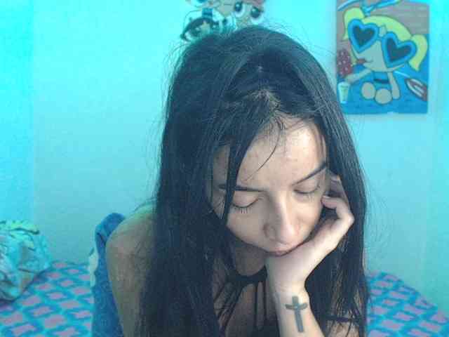 charlotehere webcam