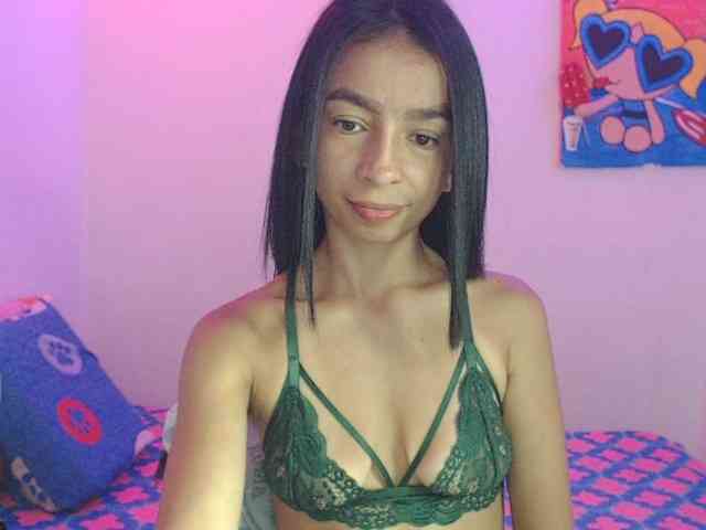 Model: charlotehere