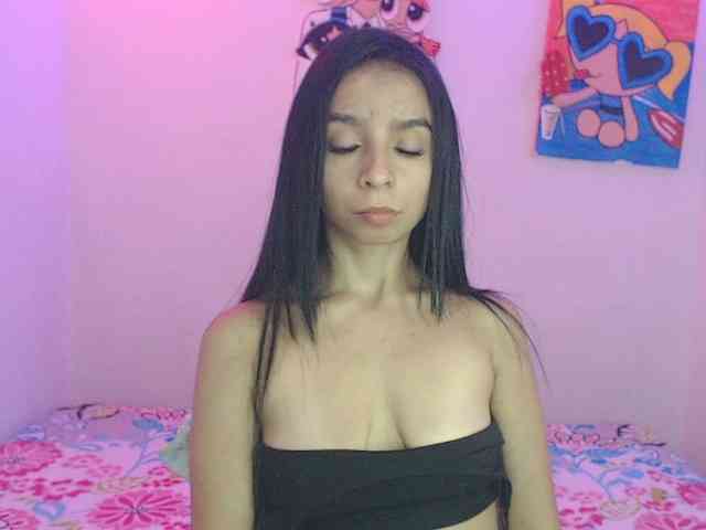 charlotehere webcam