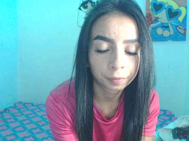 charlotehere webcam