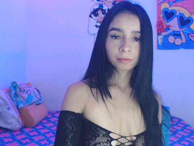 charlotehere webcam