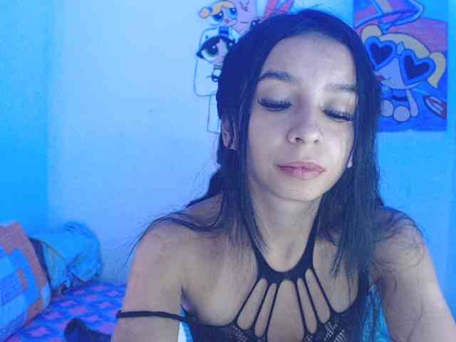 charlotehere webcam