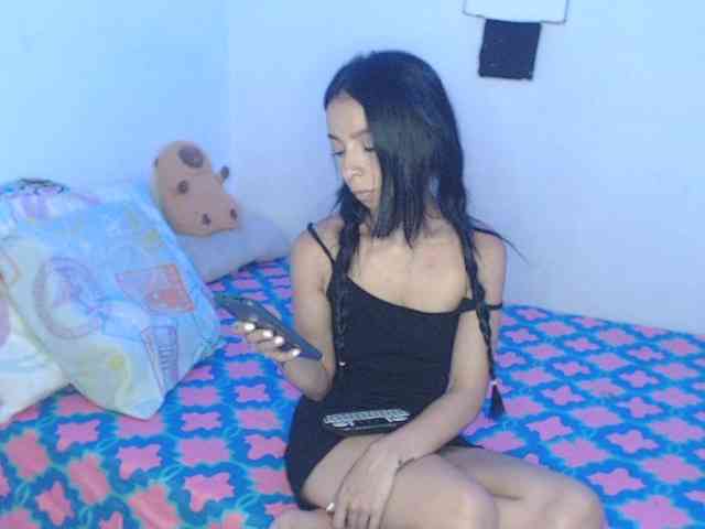 charlotehere webcam