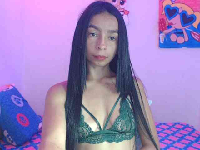 charlotehere webcam