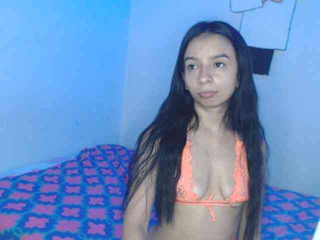 charlotehere webcam