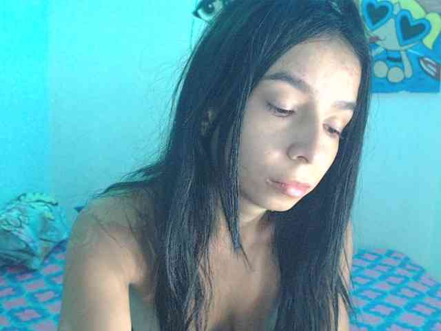 charlotehere webcam