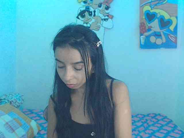 charlotehere webcam