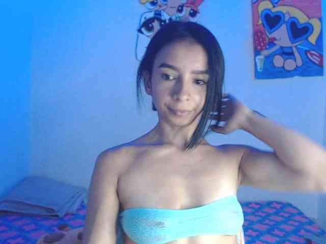 charlotehere webcam