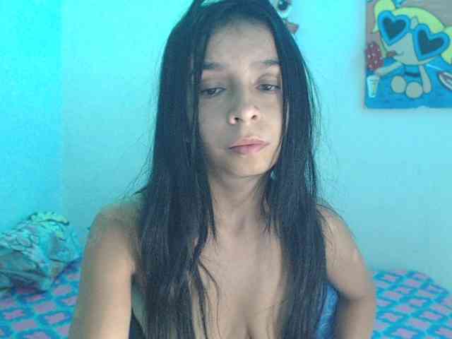 charlotehere webcam