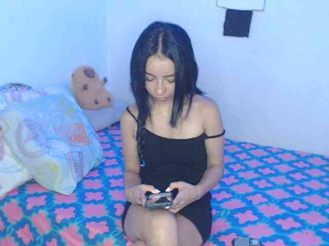 charlotehere webcam