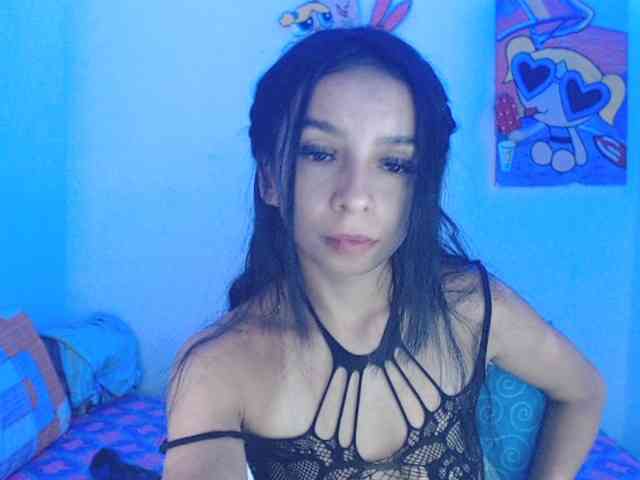 charlotehere webcam