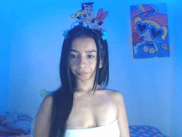 charlotehere webcam