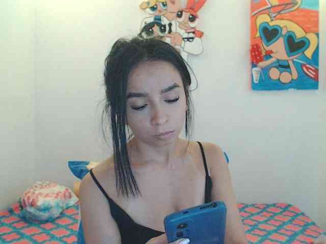 charlotehere webcam