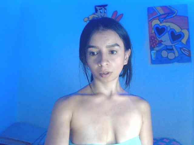 charlotehere webcam