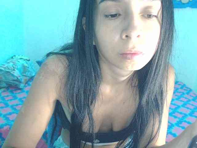 charlotehere webcam
