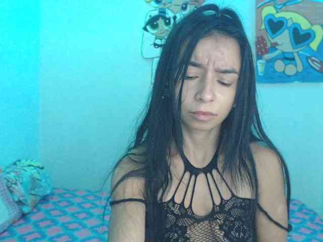 charlotehere webcam
