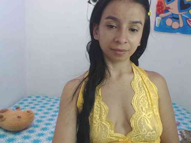 charlotehere webcam