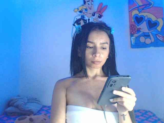 charlotehere webcam