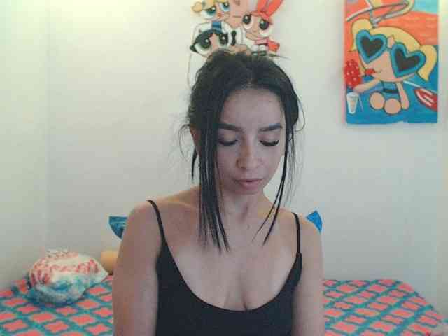 charlotehere webcam