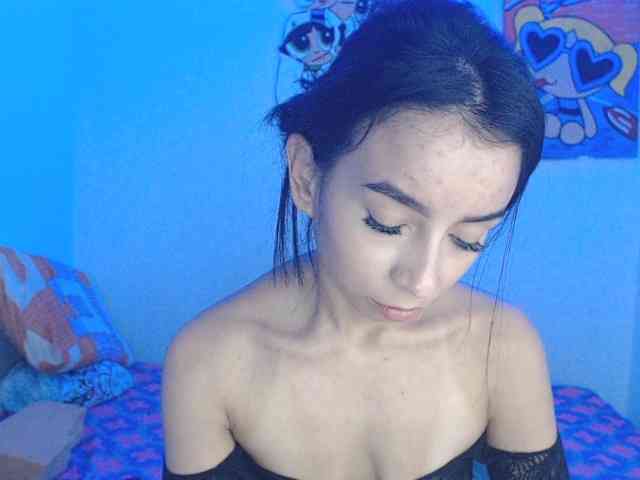 charlotehere webcam