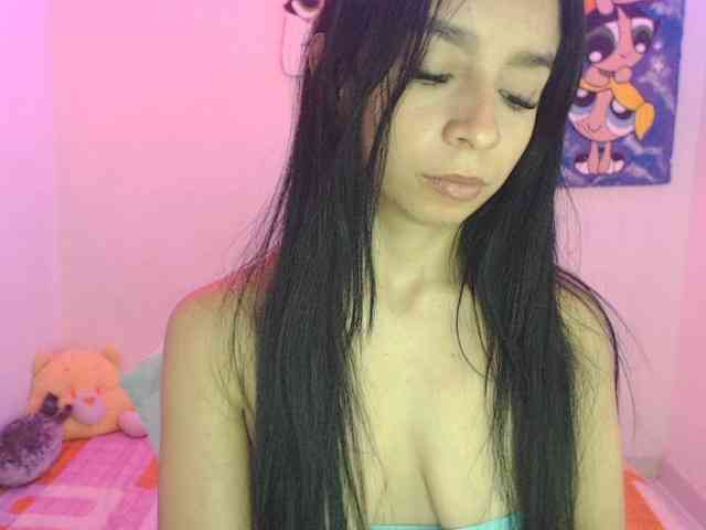charlotehere webcam
