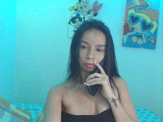 charlotehere webcam