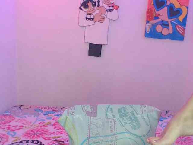charlotehere webcam