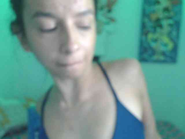 charlotehere webcam