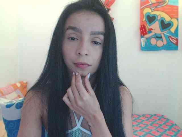 charlotehere webcam