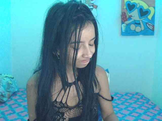 charlotehere webcam