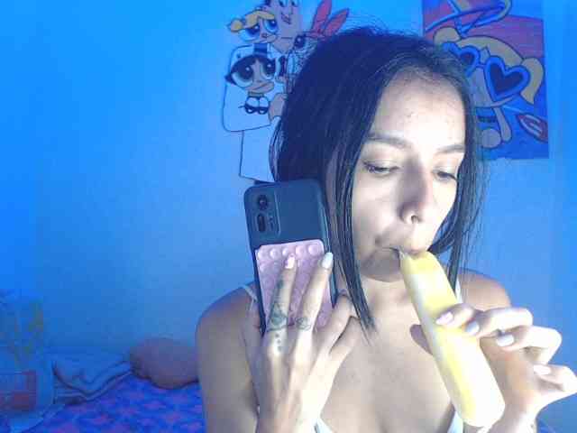 charlotehere webcam