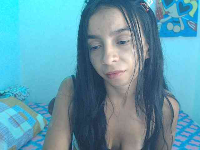 charlotehere webcam