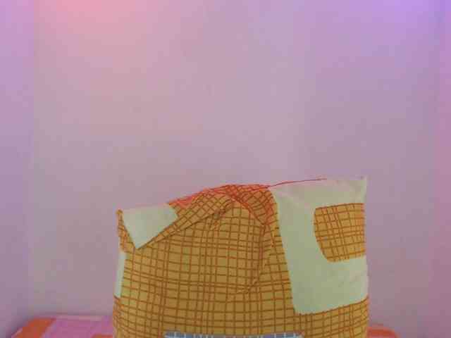 charlotehere webcam