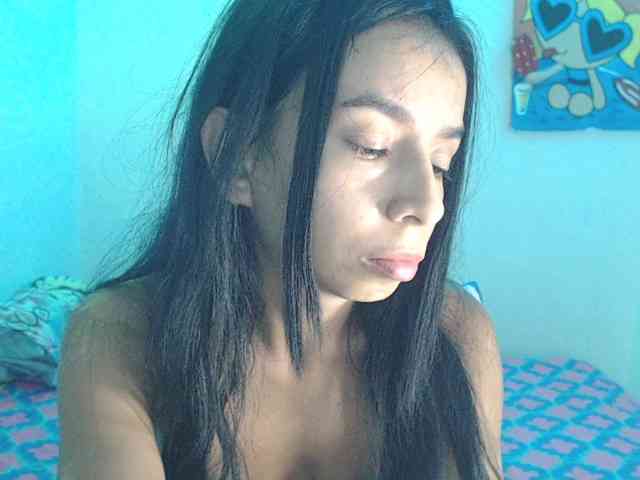 charlotehere webcam