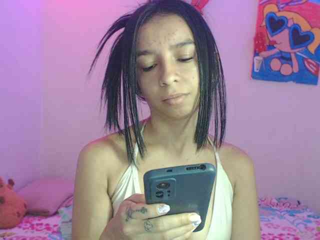 charlotehere webcam