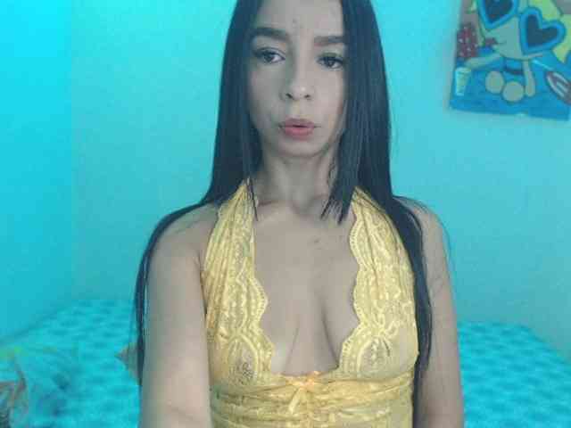 charlotehere webcam