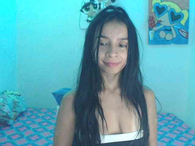 charlotehere webcam