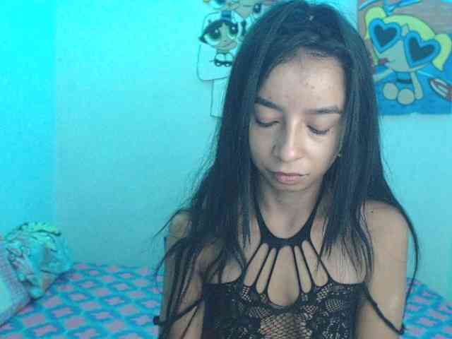 charlotehere webcam