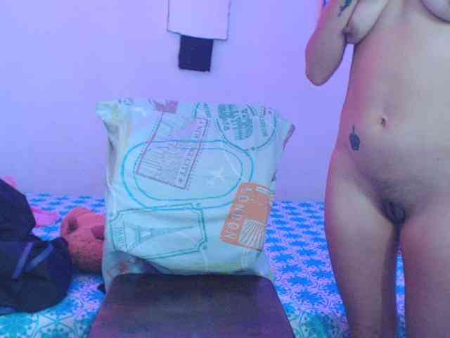 charlotehere webcam