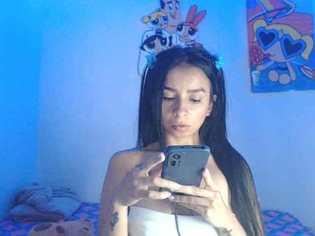 charlotehere webcam