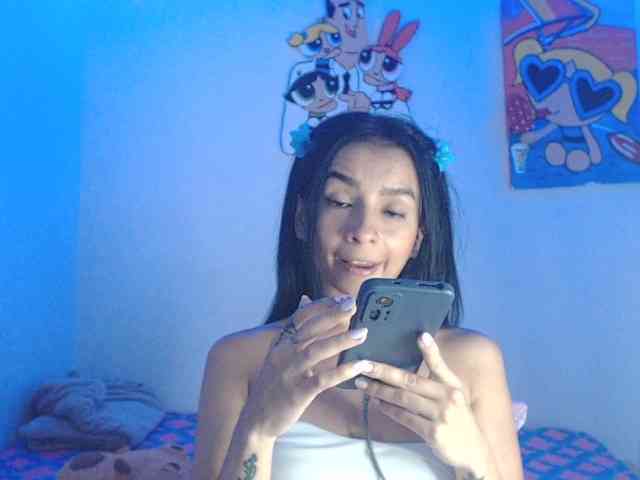 charlotehere webcam