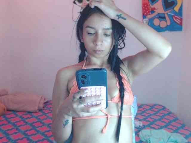 JHOANITAHOT