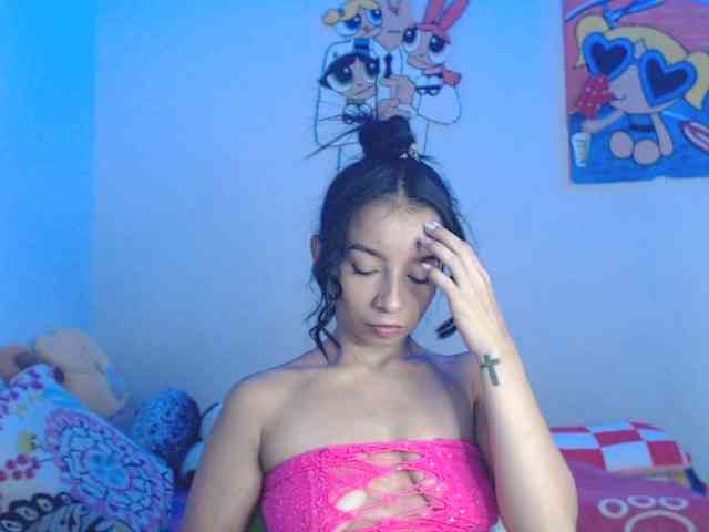 charlotehere webcam