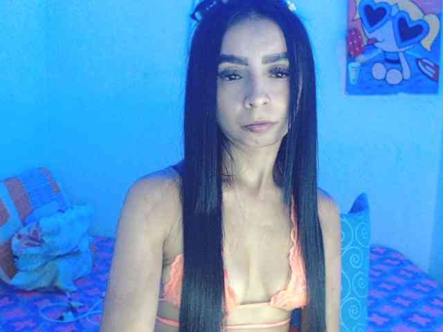 charlotehere webcam