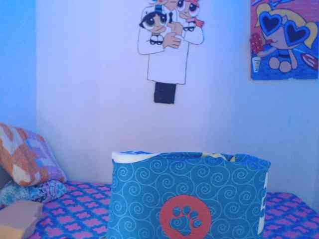 charlotehere webcam