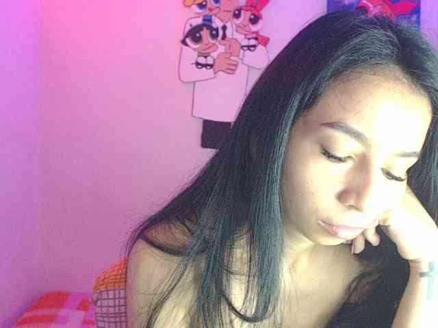 charlotehere webcam