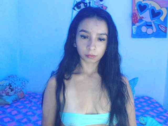 charlotehere webcam