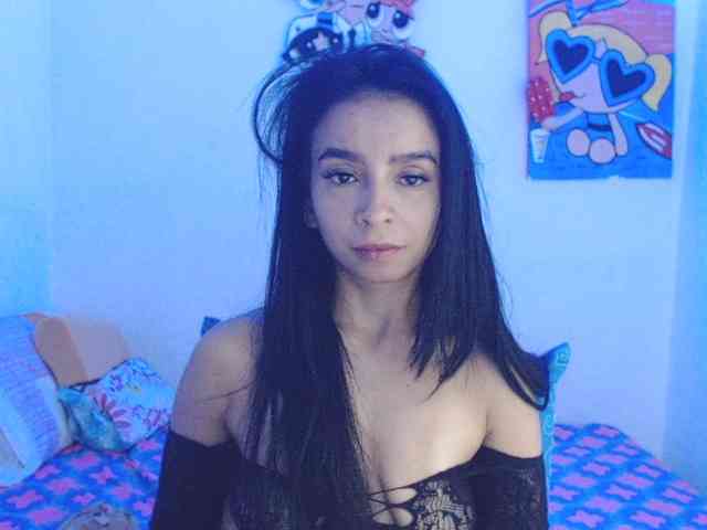 charlotehere webcam