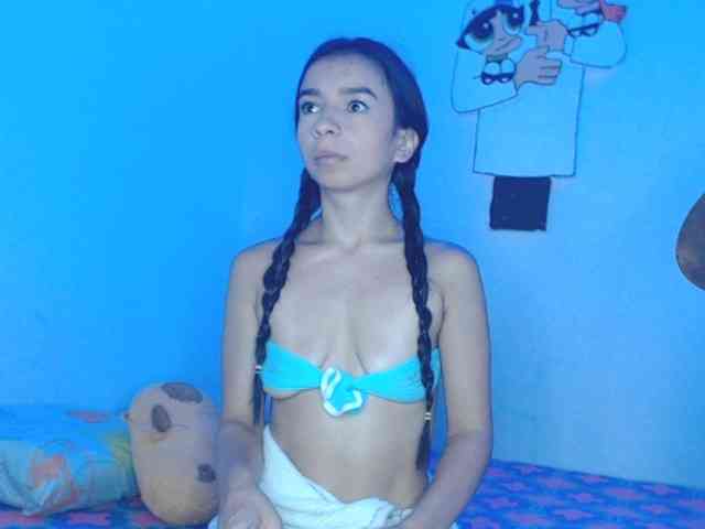 charlotehere webcam